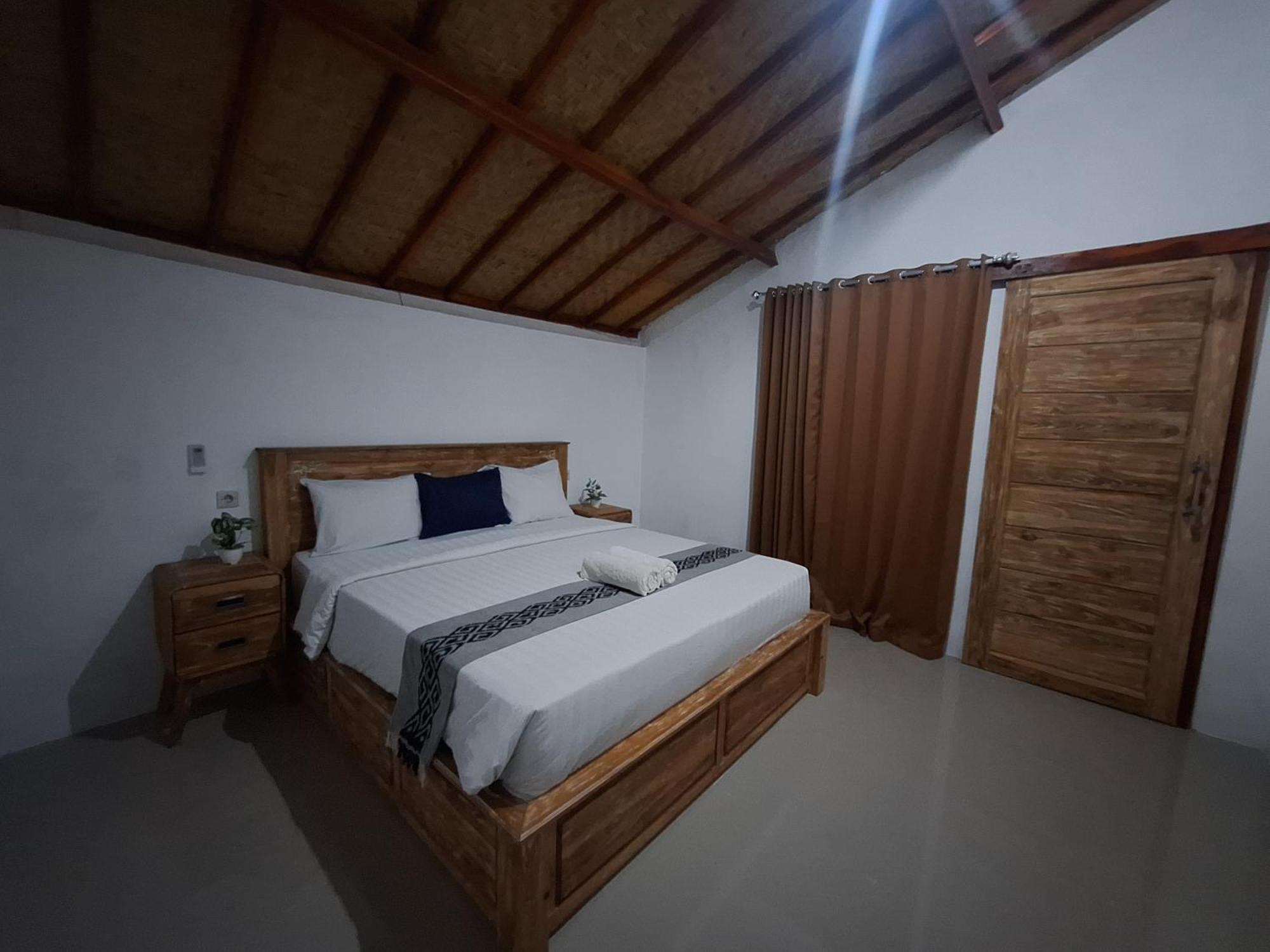 Jingga Home Penida Toyapakeh الغرفة الصورة